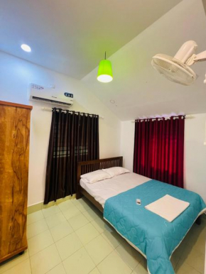 7FORT HOMESTAY Athirappilly